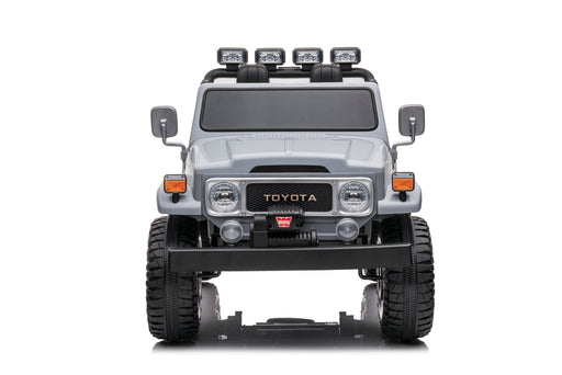 1974 Toyota LandCruiser 24V Ride-On Car – 2-Seater 4X4 SUV with Off-Road Suspension, Rubber Tires, Official Toyota Licensing, Working Headlights for Kids