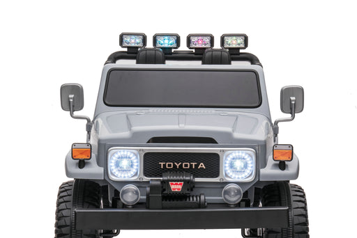 1974 Toyota LandCruiser 24V Ride-On Car – 2-Seater 4X4 SUV with Off-Road Suspension, Rubber Tires, Official Toyota Licensing, Working Headlights for Kids