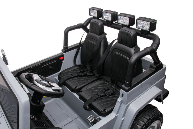 1974 Toyota LandCruiser 24V Ride-On Car – 2-Seater 4X4 SUV with Off-Road Suspension, Rubber Tires, Official Toyota Licensing, Working Headlights for Kids