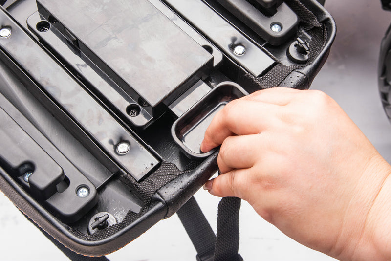 Can_AM_24V_UTV_kids_Ride_on_car_24volts_4x4
